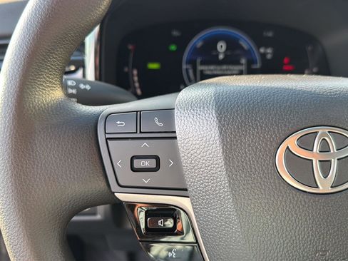 New 2026 Toyota Camry LE FWD image 20
