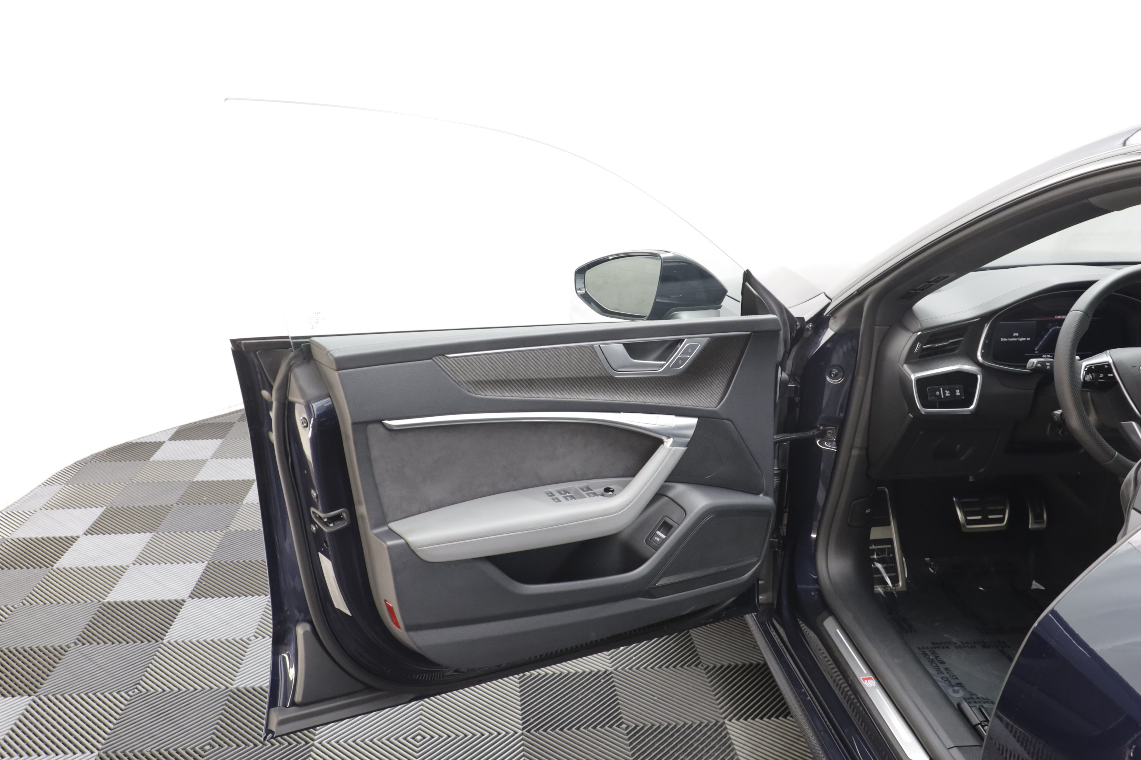 Used 2025 Audi S7 Premium Plus w/ S Sport Package AWD/4WD image 5
