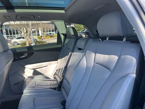 Used 2018 Audi Q7 3.0T Premium Plus image 21