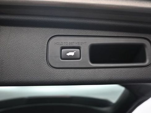 Used 2018 Honda Odyssey Touring image 38