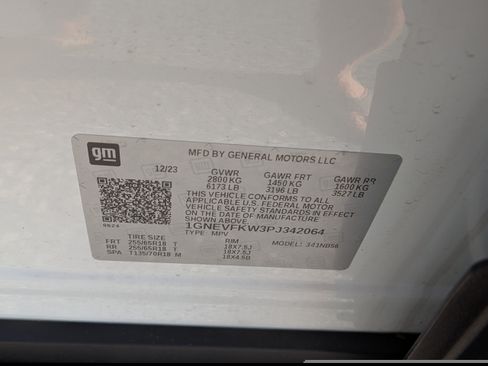 Used 2023 Chevrolet Traverse LS w/ LPO, Cargo Package AWD/4WD image 18