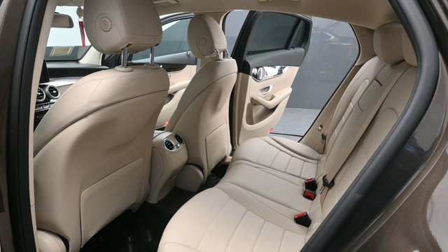Used 2017 Mercedes-Benz GLC 300 4MATIC Coupe image 18