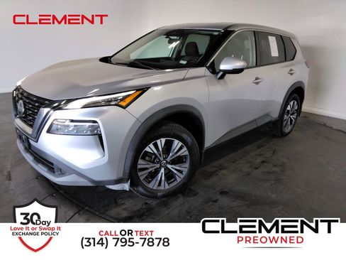 Used 2021 Nissan Rogue SV image 1