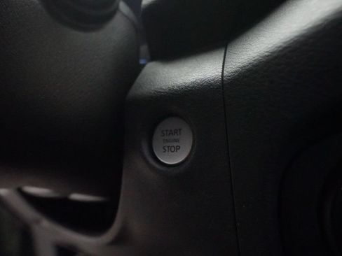 Used 2022 Nissan Frontier PRO-4X AWD/4WD image 30