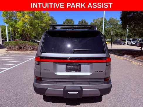 Used 2025 Lexus GX 550 AWD/4WD image 6