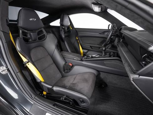 Used 2024 Porsche 911 GT3 RWD image 48