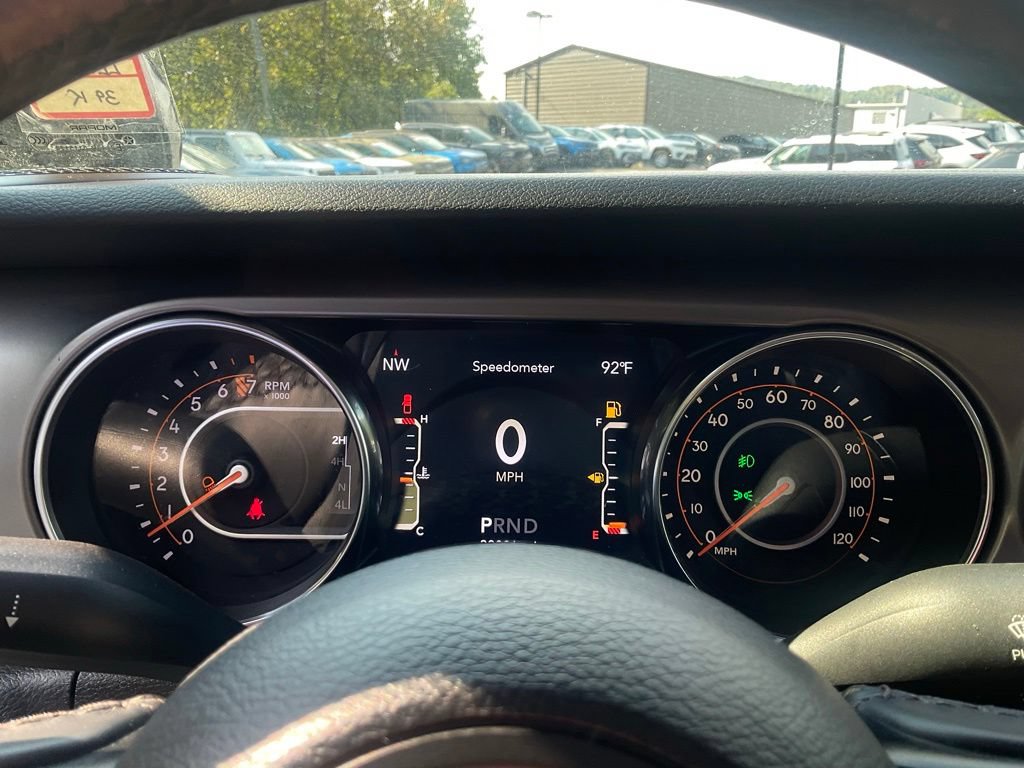 Used 2020 Jeep Gladiator Sport w/ Quick Order Package 24S AWD/4WD image 14