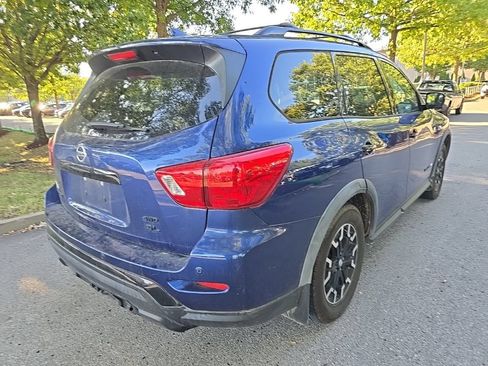 Used 2019 Nissan Pathfinder SL AWD/4WD image 8