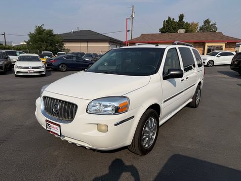 Used 2005 Buick Terraza CXL AWD/4WD image 2