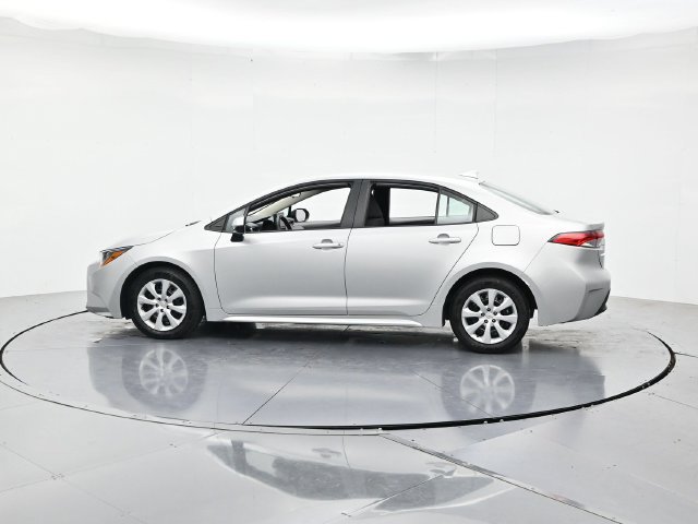 Used 2024 Toyota Corolla LE FWD image 7
