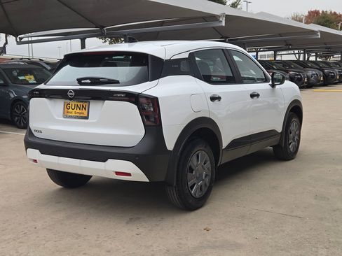 New 2026 Nissan Kicks S image 3