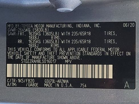 Used 2020 Toyota Highlander LE FWD image 33