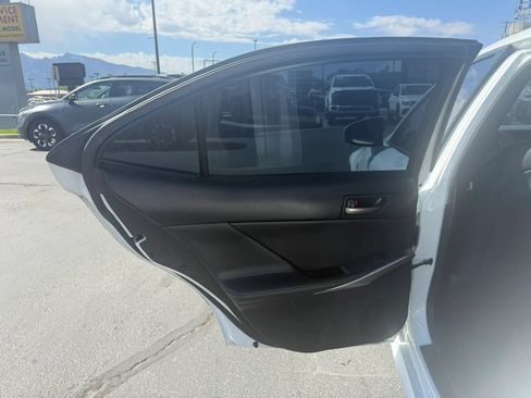 Used 2020 Lexus IS 350 F Sport w/ F Sport Package RWD image 22