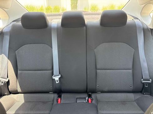 Used 2021 Kia Forte LXS FWD image 27