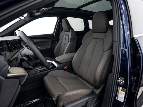 New 2025 Audi Q5 Premium Plus image 15
