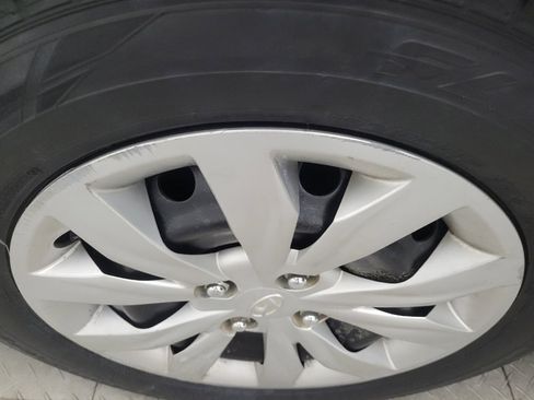 Used 2018 Hyundai Accent SE image 31