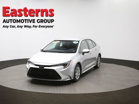 Used 2023 Toyota Corolla LE image 53