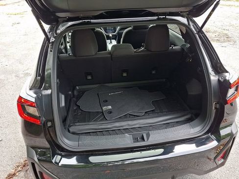 Used 2025 Subaru Crosstrek 2.5i Premium AWD/4WD image 44
