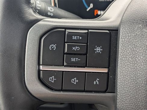 Used 2022 Ford F150 Lariat w/ Equipment Group 501A Mid image 25