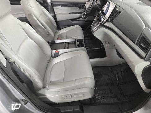 Used 2023 Honda Odyssey EX-L image 21