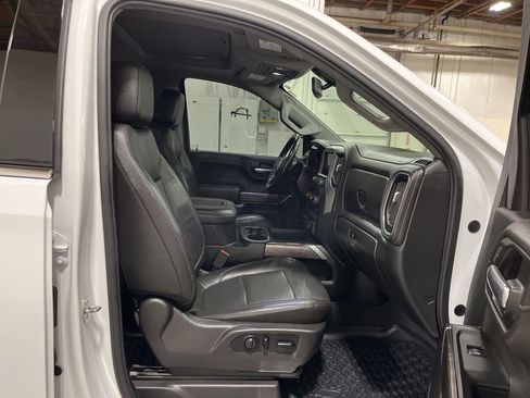 Certified 2019 Chevrolet Silverado 1500 LTZ w/ LTZ Plus Package image 30