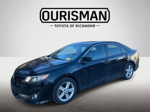 Used 2012 Toyota Camry SE image 7