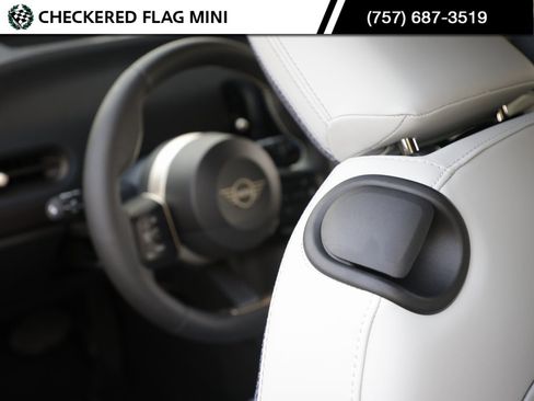 Used 2025 MINI Cooper S image 21