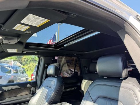 Used 2019 Ford Expedition Max Limited AWD/4WD image 18
