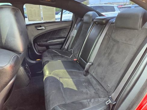 Used 2019 Dodge Charger R/T w/ Plus Group RWD image 31