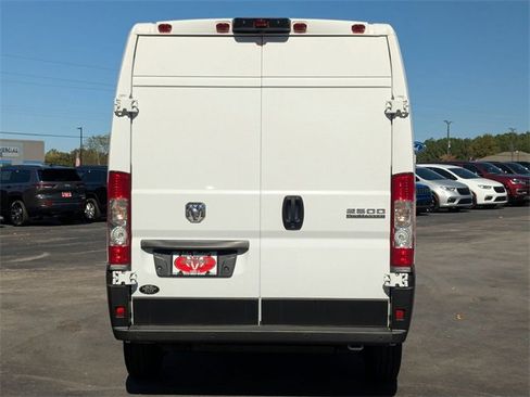 New 2025 RAM ProMaster 2500 w/ Convenience Group image 6