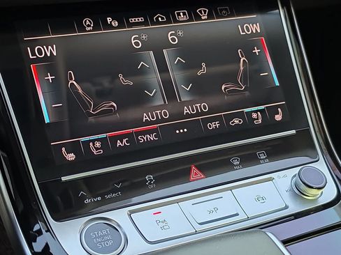 Used 2024 Audi A8 L 3.0T AWD/4WD image 26