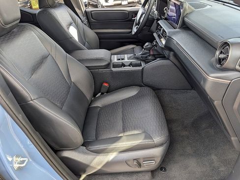 Used 2025 Toyota Land Cruiser w/ Premium Package image 17