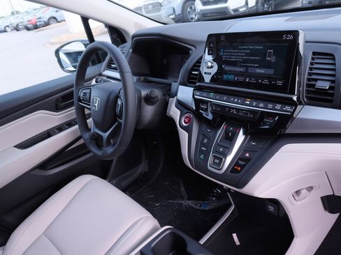 New 2026 Honda Odyssey EX-L image 7