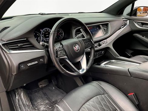 Used 2022 Buick Enclave Avenir w/ Avenir Technology Package image 14