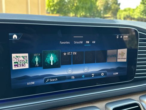 New 2025 Mercedes-Benz GLS 450 4MATIC image 17