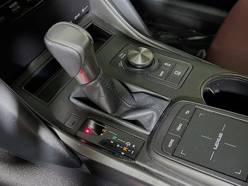 Used 2021 Lexus IS 300 image 24