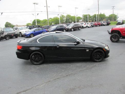 Used 2011 BMW 328i xDrive Coupe image 5