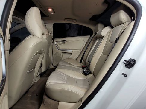 Used 2012 Volvo S60 T5 w/ Multimedia Pkg image 37