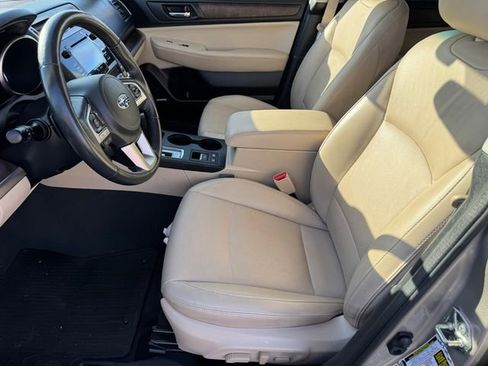 Used 2016 Subaru Outback 2.5i Limited image 15