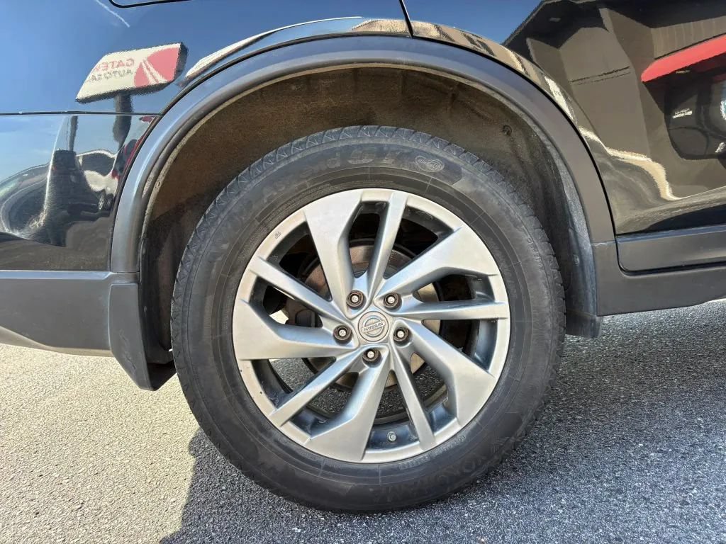 Used 2014 Nissan Rogue SL AWD/4WD image 27
