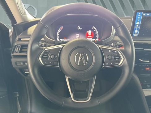 Used 2025 Acura MDX SH-AWD image 12