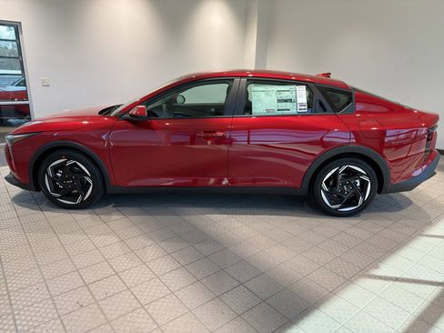 New 2026 Kia K4 EX image 2