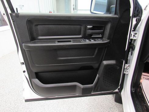 Used 2022 RAM 1500 Tradesman w/ Electronics Group AWD/4WD image 39