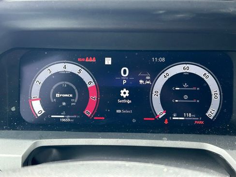 Used 2024 Toyota Tacoma TRD Off-Road AWD/4WD image 35
