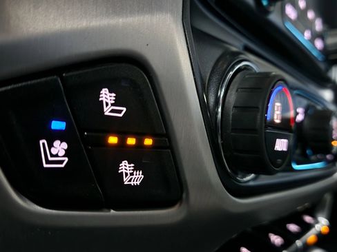 Used 2018 GMC Sierra 1500 SLT image 33