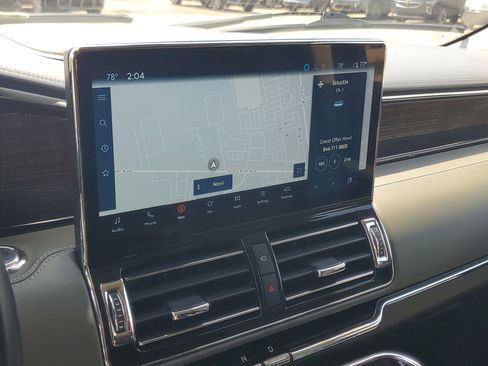 Used 2022 Lincoln Navigator L Black Label image 16