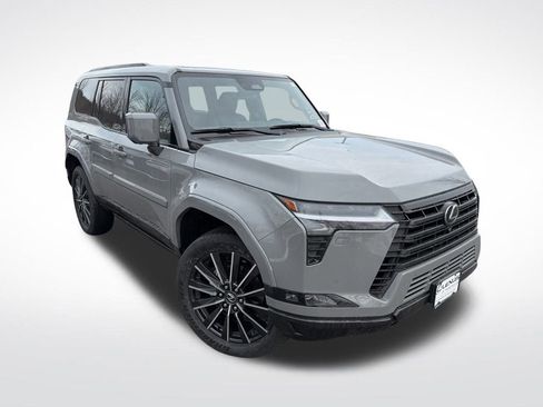 New 2026 Lexus GX 550 w/ Accessory Package (2T) AWD/4WD image 3