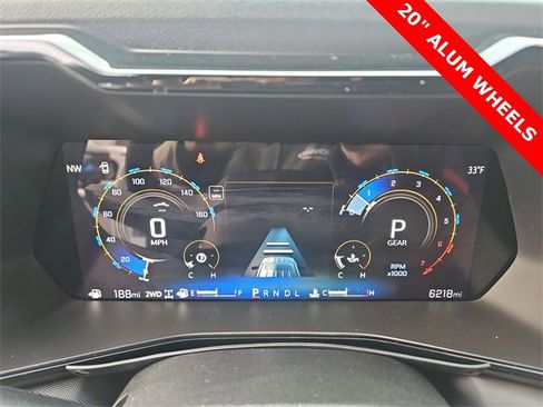 Used 2024 Chevrolet Colorado Z71 w/ Z71 Convenience Package 2 image 12