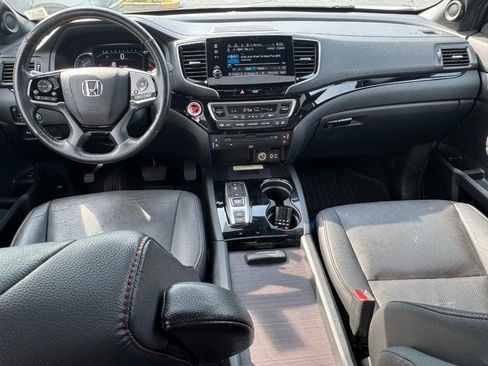 Used 2022 Honda Pilot Black Edition image 15
