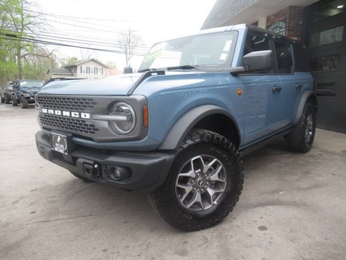 Used 2025 Ford Bronco Badlands AWD/4WD image 32